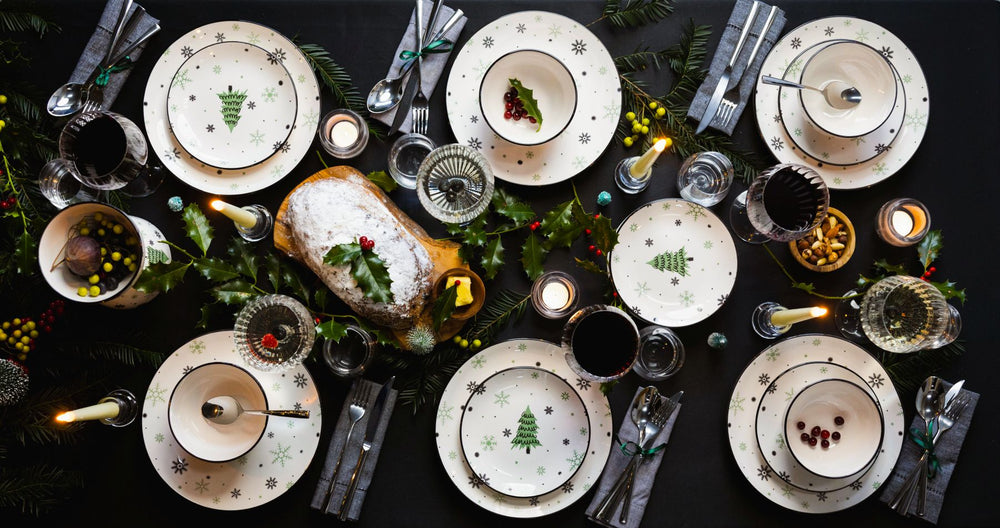 Cookinglife Serviesset - Kerstservies - Aardewerk - Groen 18-delig / 6 personen - 6 dinerborden, 6 ontbijtborden & 6 kommen