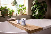 WoodWick Geurkaars Medium Lavender & Cedar - 11 cm / ø 10 cm - Geurkaars in Glas - Houten Lont