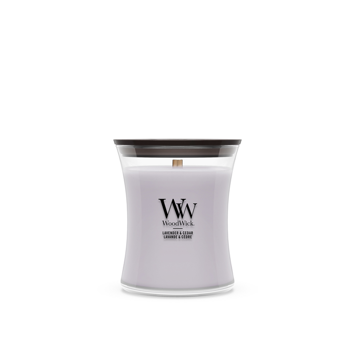 WoodWick Geurkaars Medium Lavender & Cedar - 11 cm / ø 10 cm - Geurkaars in Glas - Houten Lont