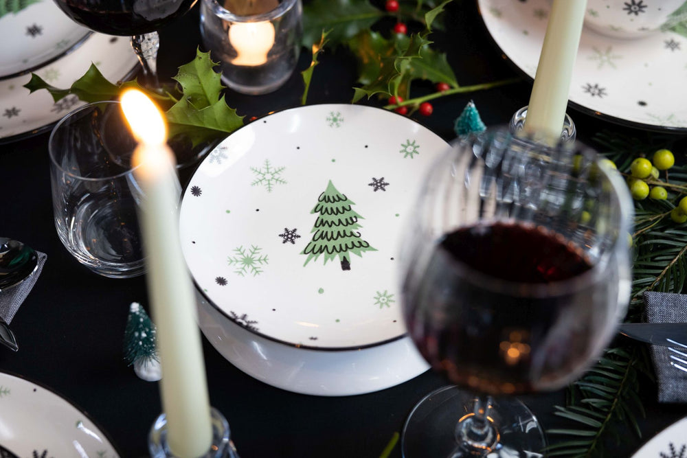 Cookinglife Serviesset - Kerstservies - Aardewerk - Groen 18-delig / 6 personen - 6 dinerborden, 6 ontbijtborden & 6 kommen
