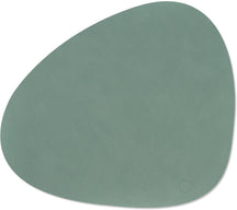 LIND DNA Placemats Nupo - Leer - Pastel Green - Curved - Afwasbaar - 44 x 37 cm - 2 Stuks