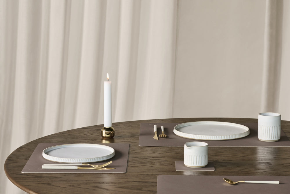 LIND DNA Placemats Nupo - Leer - Truffle - Afwasbaar - 45 x 35 cm - 2 Stuks