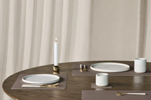 LIND DNA Placemats Nupo - Leer - Truffle - Afwasbaar - 45 x 35 cm - 2 Stuks