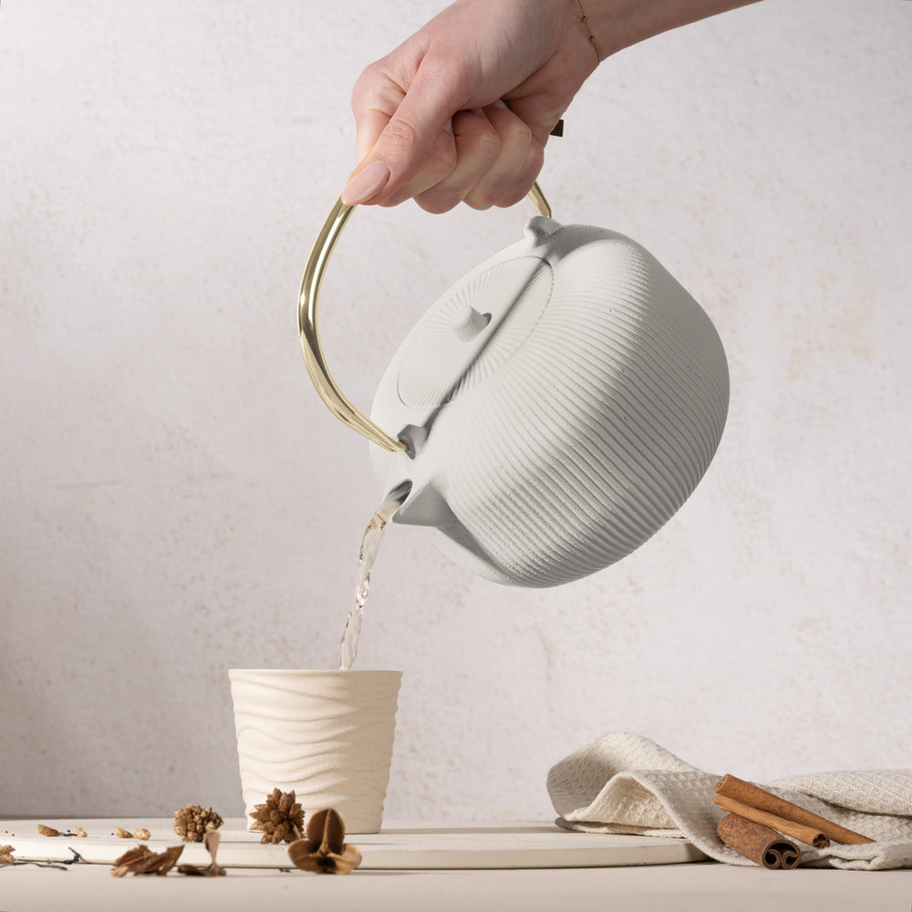 Berlinger Haus Theepot met RVS Filter - Gietijzer Mat Crème - 1 Liter