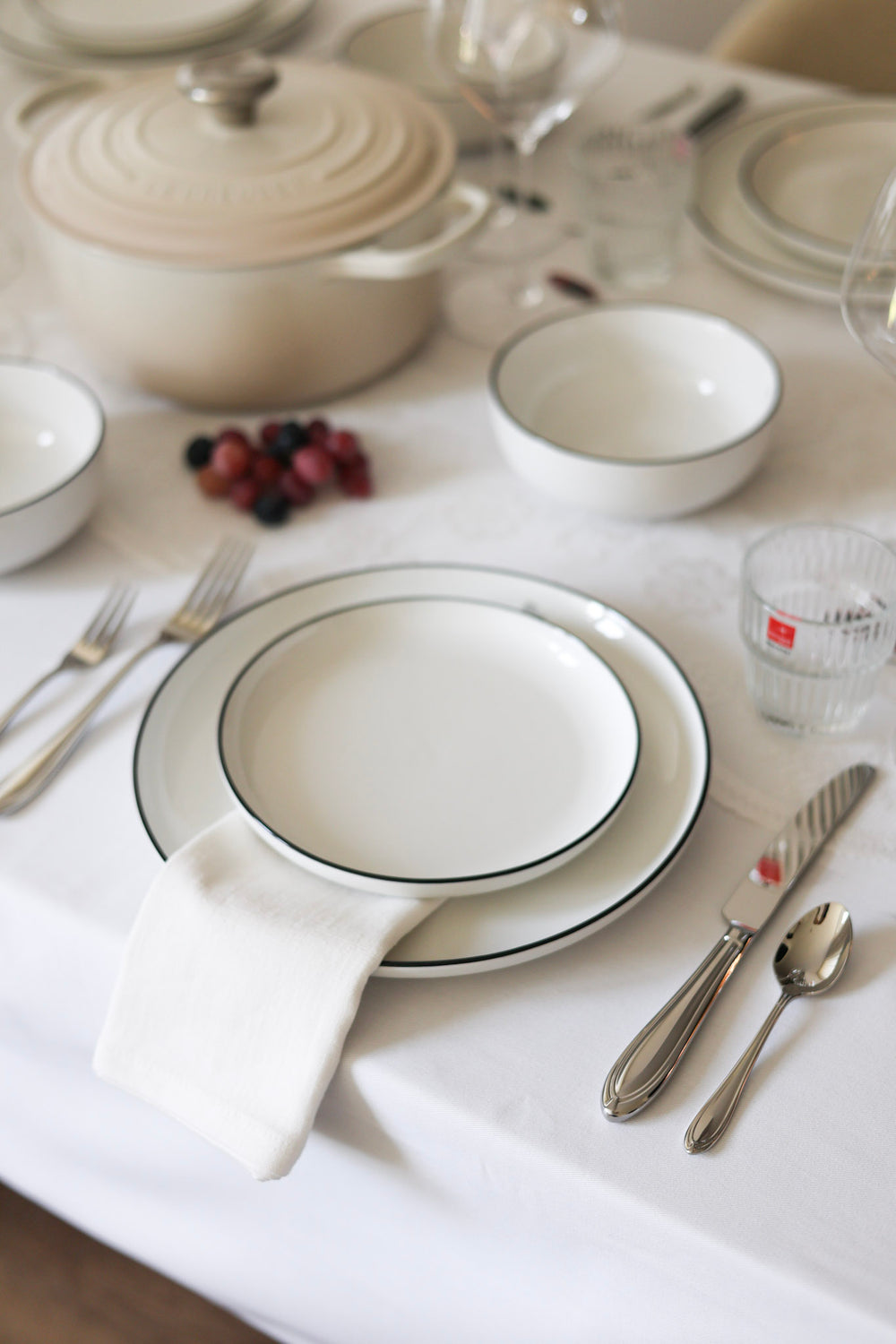Cosy & Trendy Serviesset Renee 18-delig / 6 personen - 6 dinerborden, 6 ontbijtborden en 6 kommen