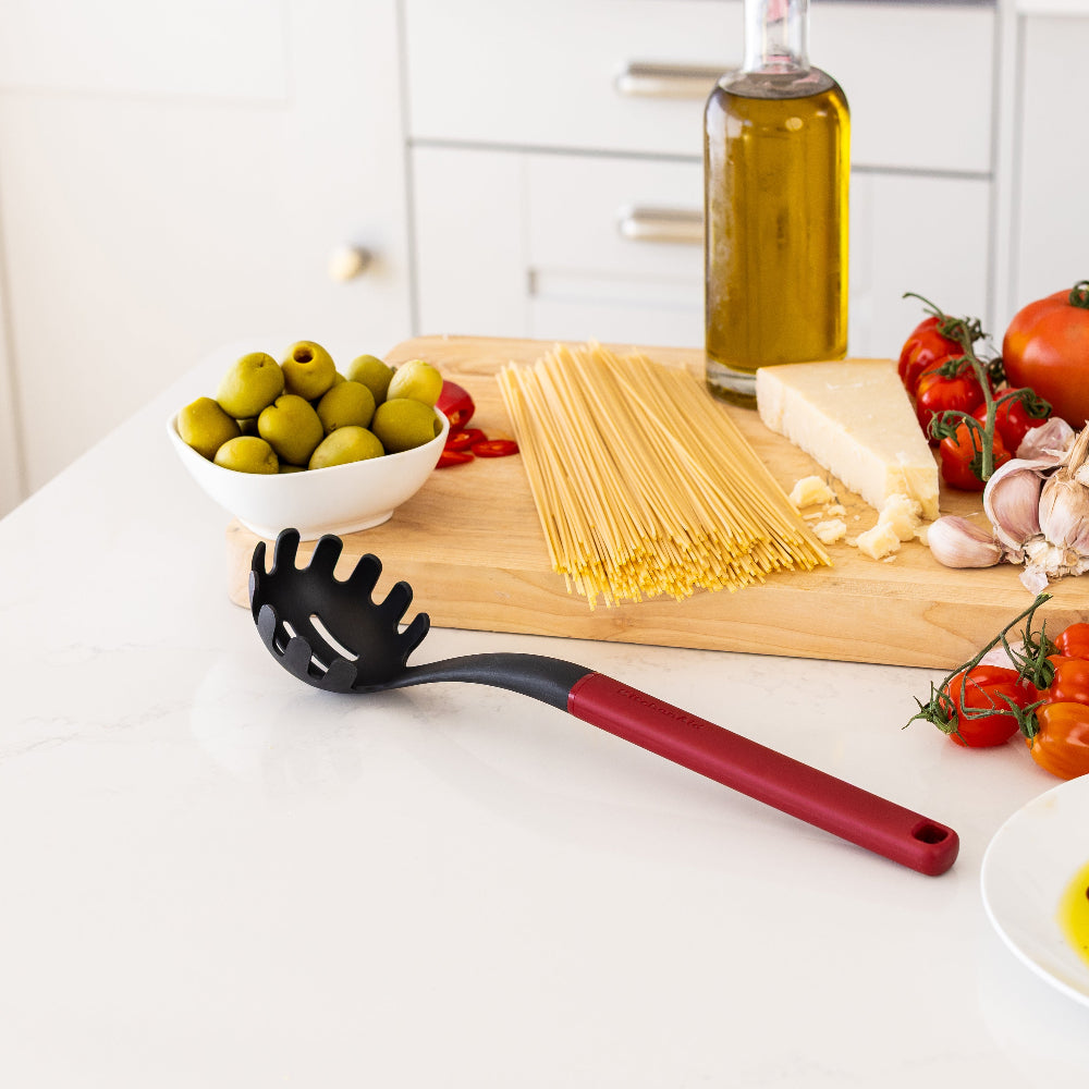 KitchenAid Spaghettilepel Classic Keizerrood 34 cm