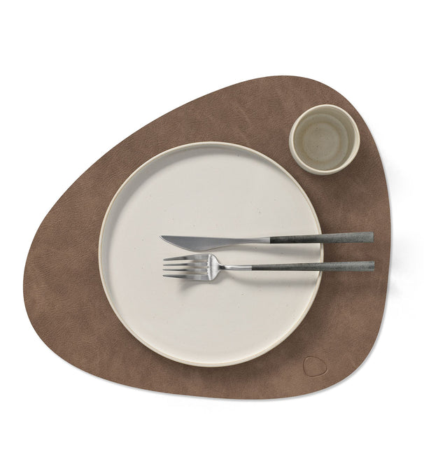 LIND DNA Placemats Nupo - Leer - Brown / Sand - dubbelzijdig - Curved - Afwasbaar - 44 x 37 cm - 2 Stuks