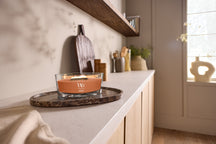 WoodWick Geurkaars Ellipse Saffron Smoke - 9 cm / 19 cm - Geurkaars in Glas - Houten Lont