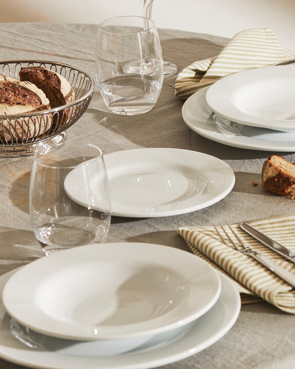 Alessi Serviesset PlateBowlCup 12-delig /  4 personen  - 4 dinerborden, 4 ontbijtborden en 4 kommen