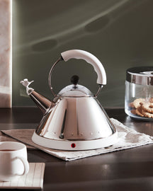 Alessi Waterkoker MG32 RVS / Zwart - 1.5 liter - 2000 W - Michael Graves - MG32 B