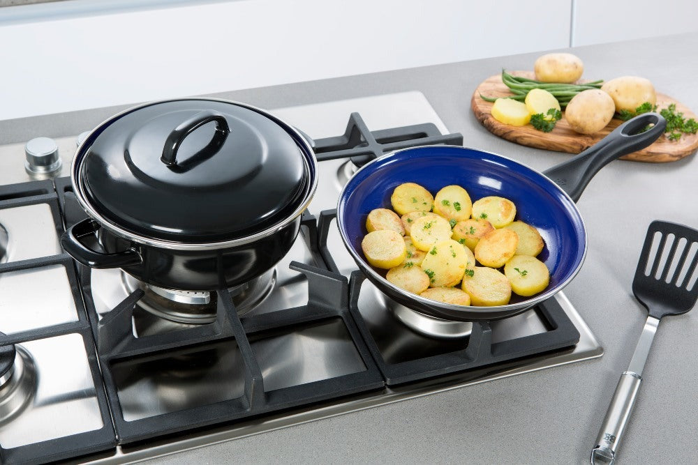 BK Braadpan Fortalit Emaille Zwart ø 20 cm / 1.4 Liter - sfeerbeeld 3
