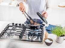BK Braadpan Fortalit Emaille Zwart ø 36 cm / 7.5 Liter - sfeerbeeld 6
