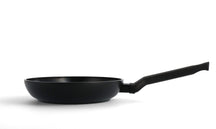 BK Vispan Ovaal Easy Induction 32 x 22 cm - zijaanzicht