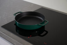 Combekk Koekenpan Skillet met 2 grepen Gietijzer Holly Green ø 28 cm - sfeerbeeld 2