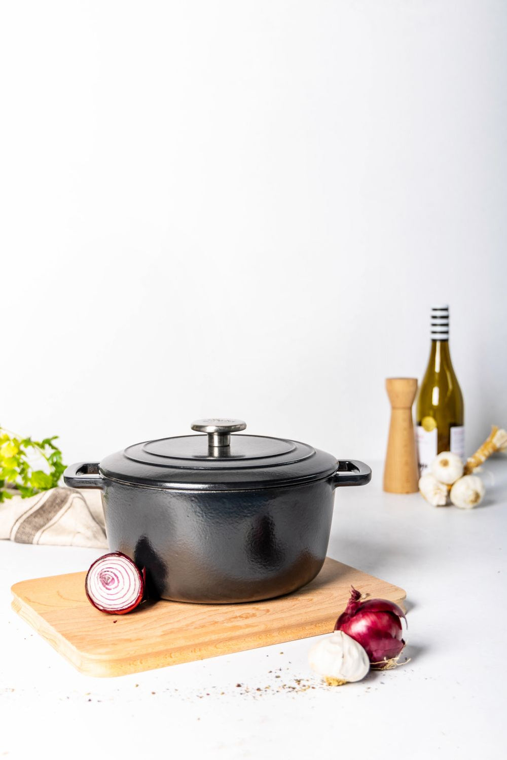 Cosy & Trendy Braadpan met deksel Fontestic Gietijzer Black Ø 28 cm / 6.8 Liter - geëmailleerde anti-aanbaklaag