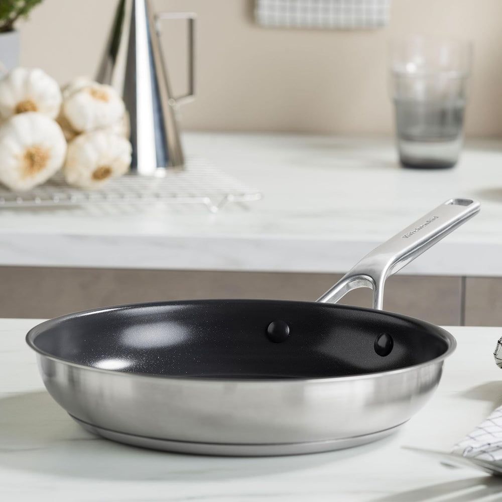 KitchenAid Koekenpan Advanced RVS ø 24 cm - sfeerbeeld 1