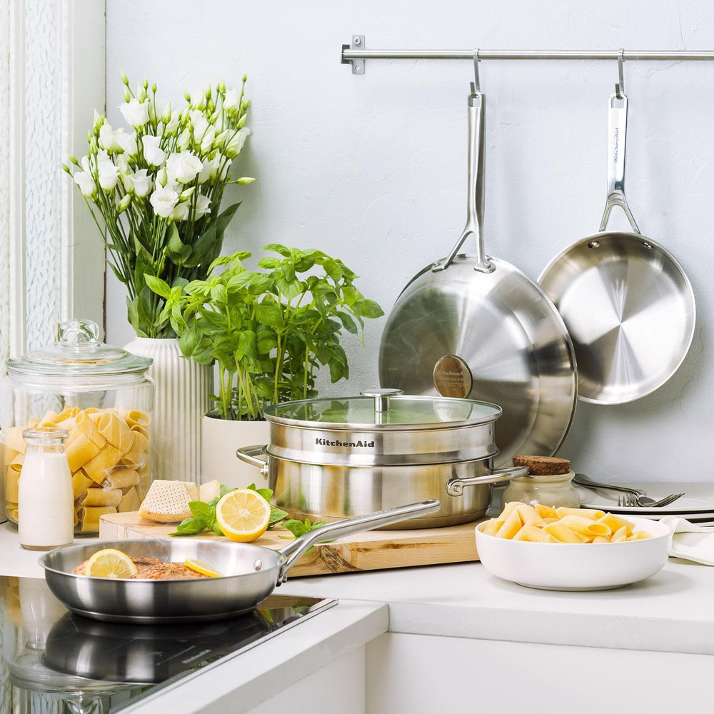 KitchenAid Koekenpan Advanced RVS ø 24 cm - sfeerbeeld 3