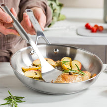 KitchenAid Koekenpan Advanced RVS ø 28 cm - sfeerbeeld 1