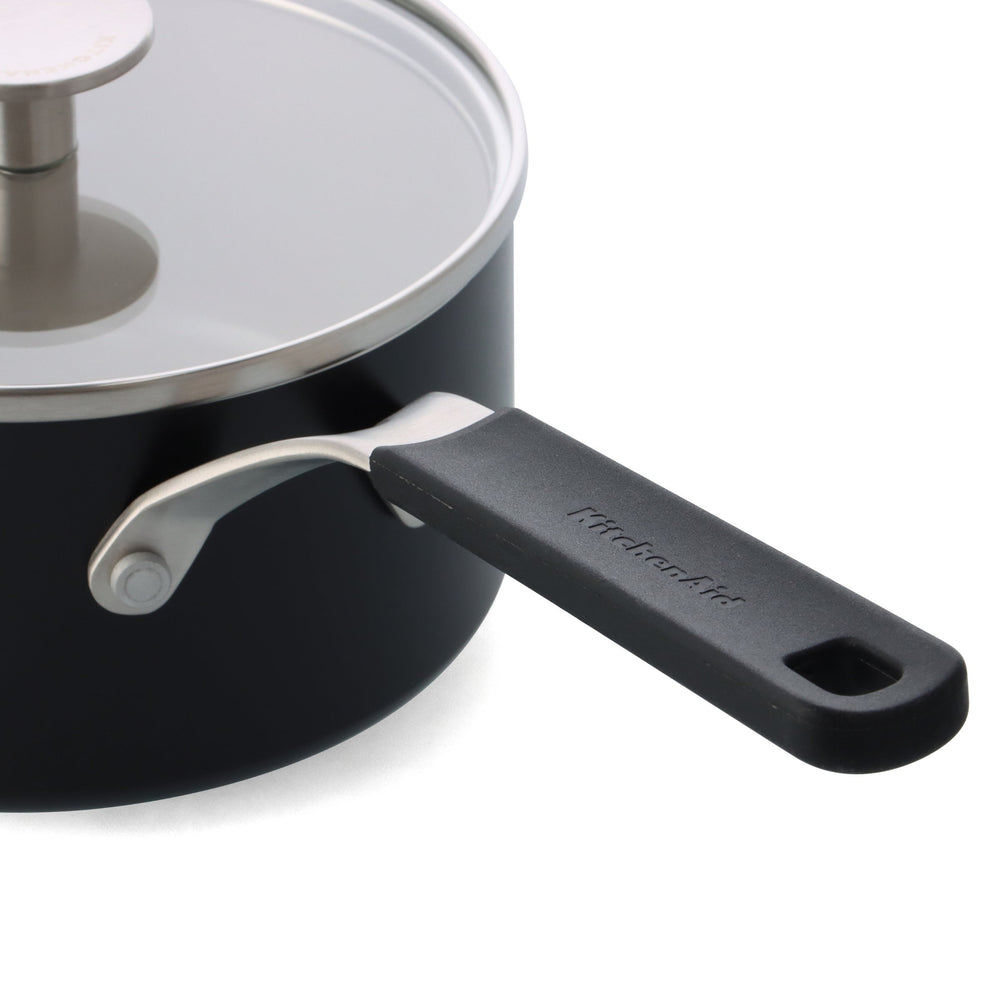 KitchenAid Steelpan Aluminium Mat Zwart ø 16 cm / 1.6 Liter - met deksel - detail 1