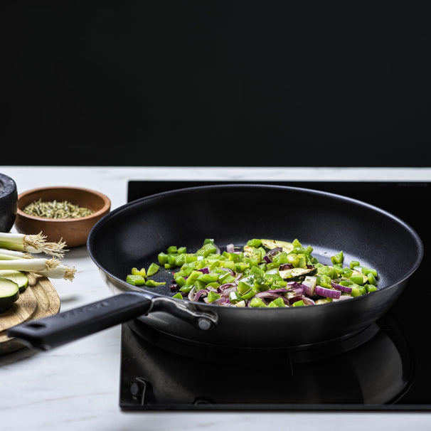 KitchenAid Koekenpannenset Classic RVS 3-delig - ø 20, 24 & 28 cm - keramische anti-aanbaklaag