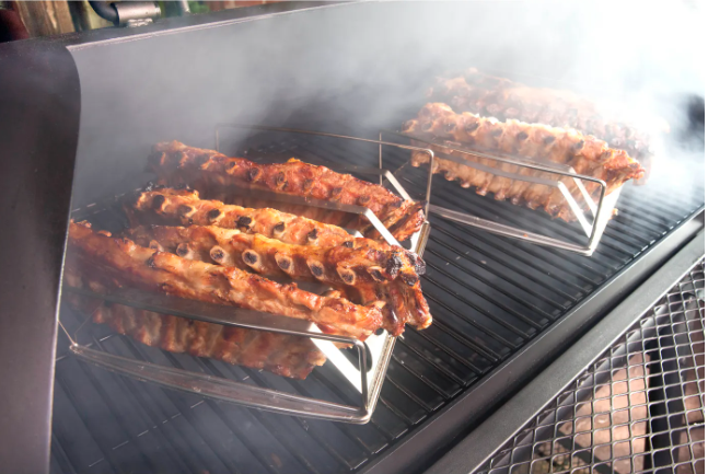 Landmann BBQ / Smoker Startersset Vinson 400 - met Houtskool & Aanmaakwokkels