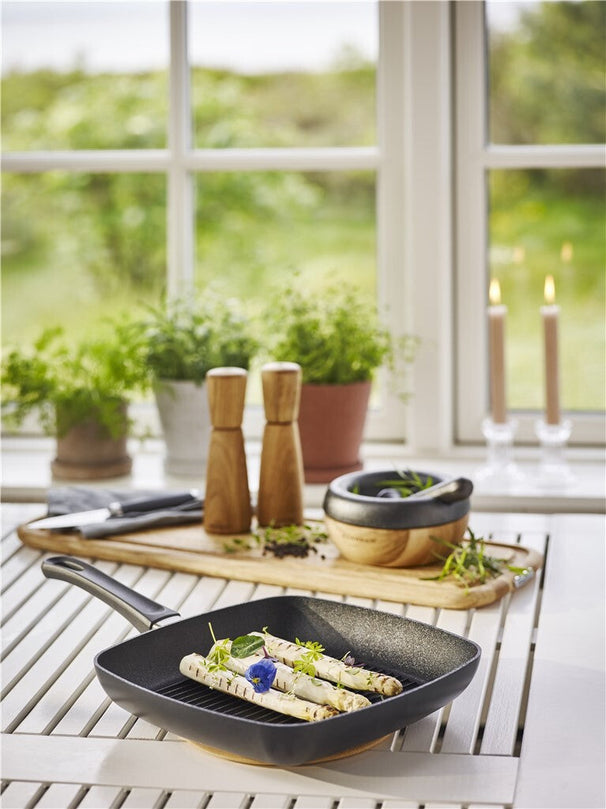 SCANPAN Grillpan Classic Induction 27 x 27 cm - Jubileumeditie - geschikt voor alle warmtebronnen - standaard anti-aanbaklaag