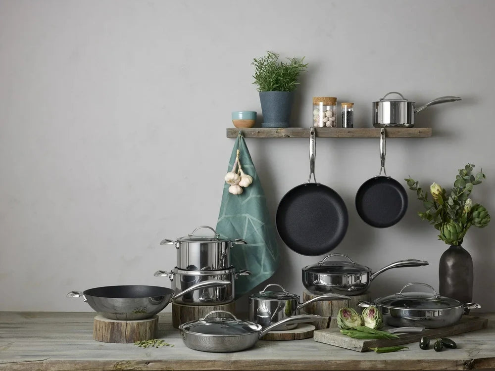 SCANPAN Hapjespan / Sauteerpan met deksel HaptIQ ø 28cm / 2.5 liter - geschikt voor alle warmtebronnen - standaard anti-aanbaklaag