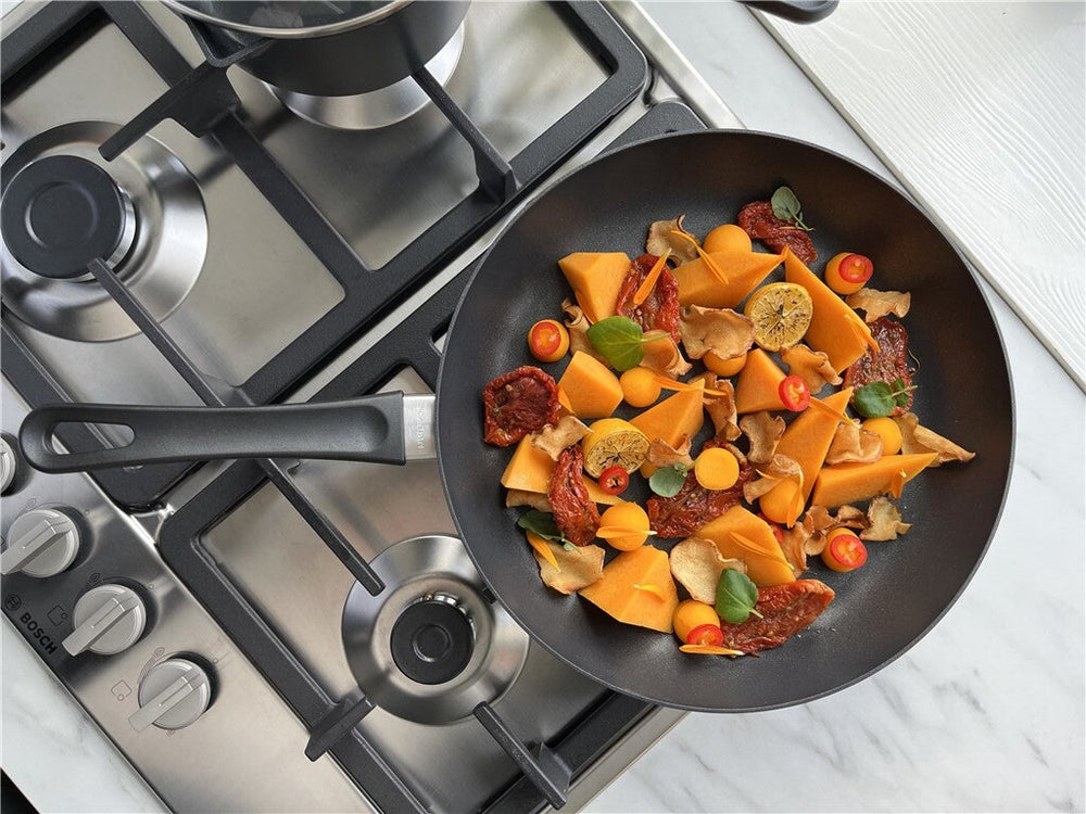 SCANPAN Koekenpan Classic Induction ø 28 cm - Jubileumeditie - sfeerbeeld 3